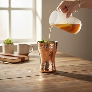 Coupe en cuivre Riva, style design vintage, pour usage cocktail - Product Image 4