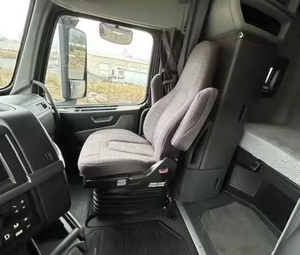 Best!! Commercial <b>Diesel</b> Prime Mover 6x4 Tractor Head Heavy Duty Semi Truck For Logistics Haulage <b>Container</b> Shipping Business - Product Image 5