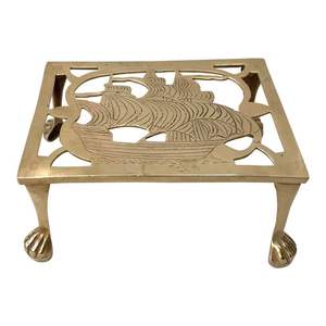Elegant Golden Metal Brass Trivet Classic Nonslip Tabletop Heat Resistant <b>Pan</b> & Hotpot <b>Protector</b> for Home Kitchen Dining Table - Product Image 4