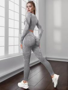 Ensemble de sport personnalisé sans couture pour femmes, haut court à manches longues à séchage rapide, leggings taille haute, leggings de levage de hanche, 2 pièces - Product Image 2