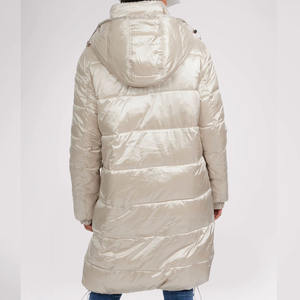 Abrigo Acolchado Largo con Capucha para Mujer, Ropa de Invierno de Primera Calidad, Venta al por Mayor - Product Image 3