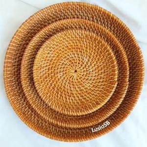 Bandeja Redonda de Ratán con Diseño de Conchas Marinas, Estilo Rústico Playero, Vajilla Artística para Uso Festivo - Product Image 3