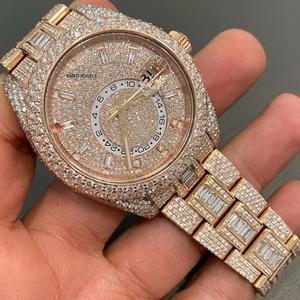 Montre de luxe en or rose avec moissanite, entièrement sertie de diamants, cadran en diamant, bijou hip-hop tendance - Product Image 1