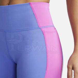 กางเกงโยคะผู้หญิงใส่สบาย ลายเรียบ เอวสูง ระบายอากาศ แห้งเร็ว ผ้ายืดสแปนเด็กซ์/โพลีเอสเตอร์ ขายดี สไตล์ล่าสุด MOQ ต่ำ - Product Image 4