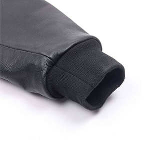 Veste universitaire rétro en cuir en gros, uniforme d'équipe personnalisé, usine OEM - Product Image 4