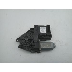 มอเตอร์กระจกไฟฟ้าด้านหน้าขวา VOLKSWAGEN Touran รุ่นที่ 3 (10>15) รหัส 1T0959702SZ0B - Product Image 3