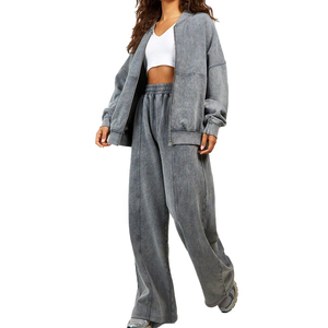 Nouveau modèle Ensemble deux pièces Survêtement court 100% coton avec capuche Vêtements durables pour femmes Survêtement court pour femmes - Product Image 3