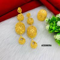 Anting Tusuk Bunga Cantik Berlapis Emas Perhiasan Kuningan Desain Baru Wanita Mikro Inset