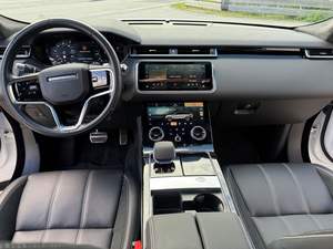 Buen usado <span class=keywords><strong>2022</strong></span> Land <span class=keywords><strong>Rover</strong></span>-<span class=keywords><strong>Range</strong></span> <span class=keywords><strong>Rover</strong></span> Velar Automático <span class=keywords><strong>Diesel</strong></span> 4 cilindros Euro6 5 Seat 300hp COCHES USADOS Listo para enviar a todo el mundo - Product Image 2