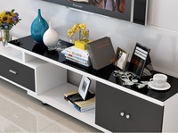 Tables basses blanches avec plateau en verre, design moderne, ensemble meuble TV, meubles de salon pour appartement
