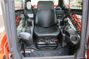 Disponible Kubota SVL75-2-3 Minicargadora de orugas Euro 5 EPA, Retroexcavadora, Cargadora frontal, Nueva y Usada, Trituradora forestal, Cortacésped - Product Image 5