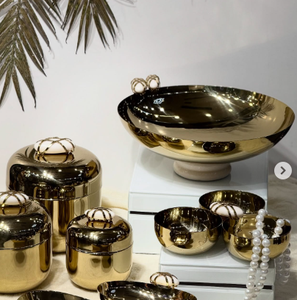 Bols et plateaux en or pour la maison Comptoirs décoratifs et dessus de table pour salade et bol de fruits et bols de noix en gros - Product Image 1