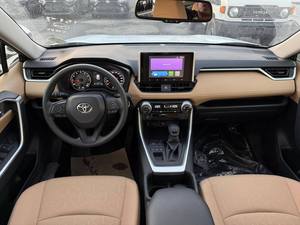 SUV compact d'occasion RAV4 Édition Standard 2025 - Product Image 5