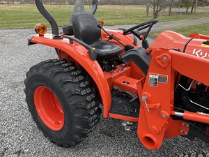 Tractor de Ruedas Kubota L2502HST de 25 HP, 4x4, para Pequeñas Explotaciones Agrícolas, Usado con Pocas Horas - Product Image 6