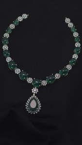 สร้อยคอทองคำแท้สีเขียวมรกตกับ labgrown CVD 14K เครื่องประดับสร้อยคออัญมณีสีทอง - Product Image 4