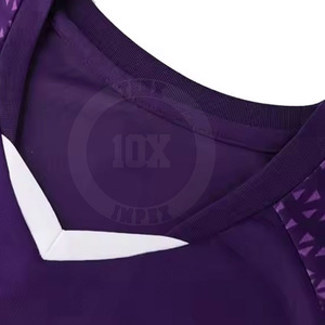Uniforme de fútbol ligero hecho en poliéster para adultos Uniforme de fútbol más vendido de alta calidad - Product Image 4