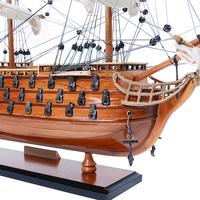 T175 - Maquette de bateau HMS Victory en bois de cèdre de 45 cm, fabriquée à la main, avec design nautique peint, pour décoration rustique de la maison, 48Lx17Wx47H cm
