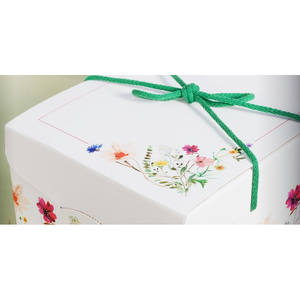 กล่องใส่ดอกไม้ฤดูใบไม้ผลิแบบแข็ง รุ่น Secret Spring Flowers  รักษ์โลก สีขาว 5 ชิ้น ขนาด 335x235 สูง 140 มม. ทำจากกระดาษรีไซเคิล พิมพ์ฟอยล์สี่สี - Product Image 4