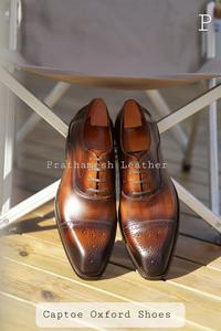 Versátiles zapatos Oxford Captoe de cuero, cómodos zapatos de boda para todos los días para reuniones de oficina y estilos disponibles de negocios - Product Image 2