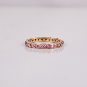 แหวนแต่งงานแบบเต็มวงประดับเพชรทรงกลมสีชมพูเคลือบทองคำ 14KT สุดหรูหรา ของขวัญแต่งงานสุดคลาสสิกสำหรับผู้หญิง - Product Image 3