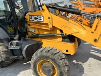 Chargeuse-pelleteuse JCB 3CX dans Max Unique Construction & Machines de Construction
