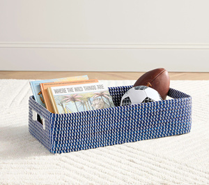 Bandeja de Almacenamiento Tejida en Dos Tonos Azul y Blanco, Cesta Rectangular de Ratán para Libros con Asas - Product Image 2