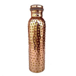 Botella de Agua de Cobre Hecha a Mano con Estilo, Diseño Único, Botella de Agua de Cobre de Alta Calidad para Uso en el Hogar y Viajes - Product Image 1