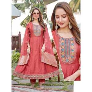 Nouvelle tenue de cérémonie Vetican Ghera kurti avec dupatta Banarasi pour femmes, tenue de mode dos nu, fête de mariage, tenue de fête et prix bas en Inde - Product Image 3