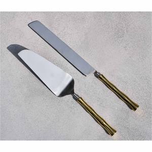 Personalized Wedding Cake Server Set Gold Stainless Steel Custom Engraved Heart Charm Cake Knife and Shovel Set for Anniversary - Product Image 3