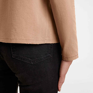 เสื้อยืดแขนยาว ระบายอากาศได้ดี เหมาะสำหรับฤดูร้อน น้ำหนักเบา ดีไซน์เรียบง่าย รองรับการแต่งตัวแบบลำลองและกึ่งลำลอง 100% - Product Image 5