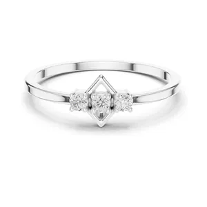 Bague à trois pierres en diamant de laboratoire 0,075 CT pour femme, clarté VVS-VS EF, or 18 carats, 14 carats, 10 carats et argent 925, rose, jaune, blanc - Product Image 1