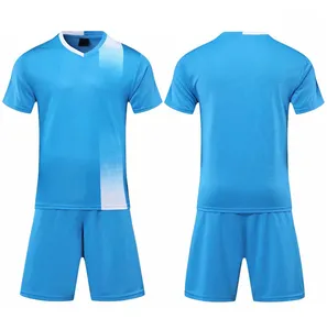Tamamen Polyester kumaş spor % futbol üniformaları üniforma pakistan'da yapılan yetişkin için yüceltilmiş antrenman kıyafeti