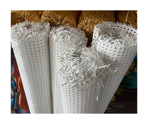 Rollo de correas de ratán de plástico PE de primera calidad Material de tejido de caña vietnamita Muebles de exterior Exportación al por mayor de Vietnam - Product Image 1