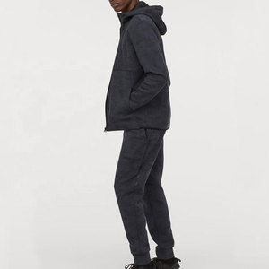 Chándal de diseñador para hombre Logotipo personalizado Sudadera con capucha y pantalones Jogger Tela de algodón pesado Fabricante OEM al por mayor. - Product Image 4