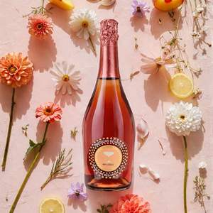 Burbujas de Uvas, Jugo de Uva Roja Espumoso, 100% Tempranillo, 0.0% ABV, Jugo de Uva Espumoso Español, 750 ml - Product Image 2