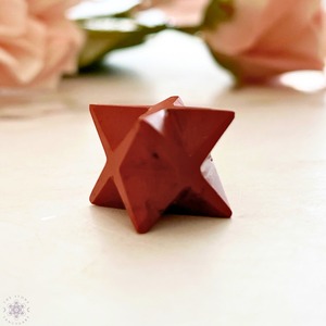 ดาวแจสเปอร์เมอร์คาบาสีแดงขัดเงาสำหรับเรกิหรือการทรงตัวจักระและการเติบโตทางจิตวิญญาณมีจำหน่ายในราคาโรงงาน - Product Image 2