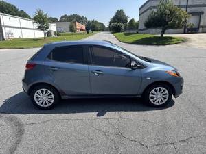 Precio bajo, Mazda 2 Sport 2014, auto usado en venta - Product Image 5