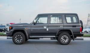 Toyota Land Cruiser LC 76 2025, 2.8L, Tracción en las Cuatro Ruedas, Automático, Motor Diésel Turboalimentado de 4 Cilindros - Product Image 3