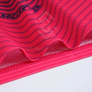 Prix bas, impression par sublimation personnalisée, ensembles de maillots de football pour hommes, haute qualité, léger, respirant, séchage rapide, 100% polyester - Product Image 6