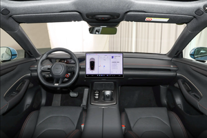 Venta Especial 2026: Auto Deportivo Eléctrico Su7 EV Sedán, Autonomía de 299-495 km, Volante a la Izquierda, Tracción en las 4 Ruedas (4WD/RWD) - Product Image 5