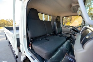 ข้อเสนอสุดพิเศษ ปี 2023 มิตซูบิชิ แคนเตอร์ คาร์โก้ เกียร์ธรรมดา เครื่องยนต์ดีเซล - Product Image 3