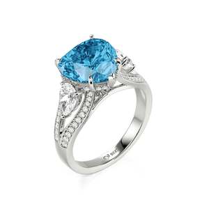 Bague de promesse Jeulia personnalisée en or rose 18 carats avec trois pierres en forme de cœur - Product Image 2