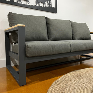 Damelza 솔리드 우드 3 인승, <span class=keywords><strong>2</strong></span> 인승, 1 인승 및 커피 테이블-실내 또는 실외용 블랙 - Product Image 3