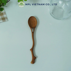 Cuillère à feuilles en bois artisanale du Vietnam, fabriquée en Afzelia Xylocarpa, cadeau d'affaires écologique pour les amateurs de décoration de cuisine - Product Image 4