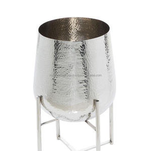 Maceta de Metal pequeña antigua con soporte dorado para uso en el jardín interior del hogar Macetas más vendidas jardineras de alta calidad - Product Image 4