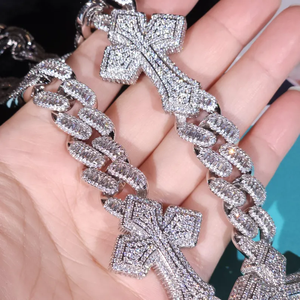 Sparkling Iced Out <b>Cross</b> Cuban Chain Necklace <b>Silver</b> Fashion Statement Jewelry For Daily Wear - Product Image 3