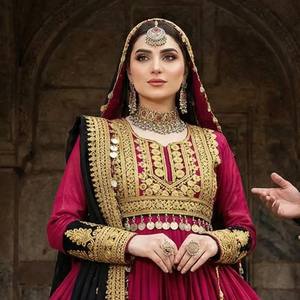 Tenue de mariage ethnique traditionnelle afghane pashtun, vintage, pour couple, longueur au sol, motif floral, faite à la main, personnalisable - Product Image 3