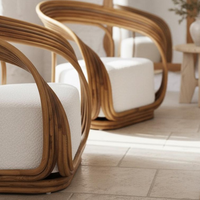 Ensemble de canapé et fauteuil de salon en bambou naturel artisanal avec dossier et assise en rotin tressé