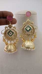 Jhumkas ชุดงานฝีมือแบบดั้งเดิมของชาวอินเดียและพระราชเสน่ห์ทำจากทองเหลืองผลิตภัณฑ์จำนวนมากปรับแต่งดีไซน์ - Product Image 5