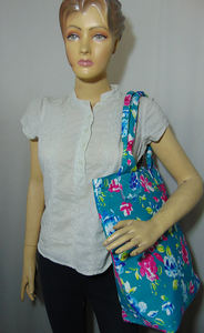 Sac de plage en toile écologique avec logo personnalisé motif floral vert de mer doublure imperméable sergé de coton compartiment zippé promotionnel - Product Image 3